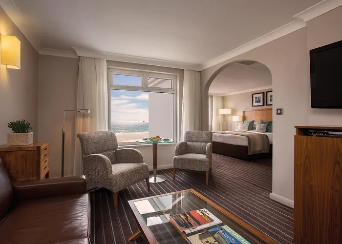 L'Horizon Beach Hotel & Spa