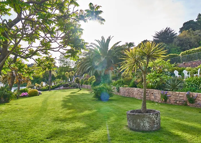 St Brelade'S Bay Hotel